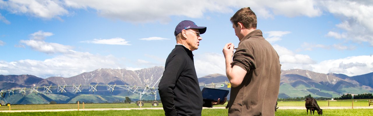 FSM talking to farmer 2